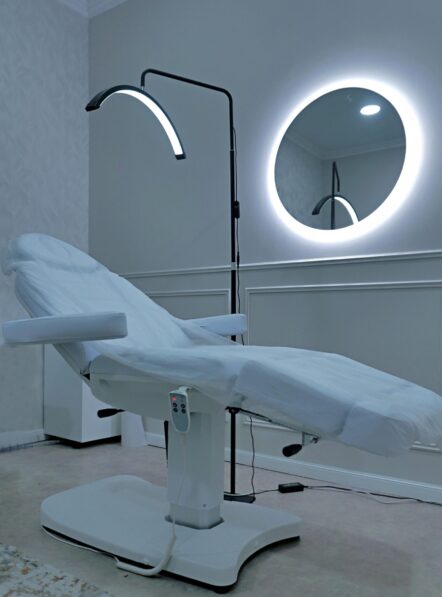 Imagen Silla de consulta Clínica Roma, la mejor clinica estetica malaga